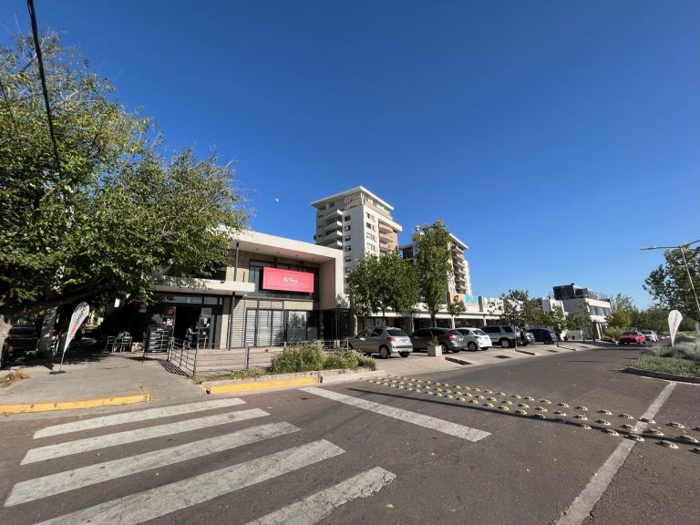 Local Comercial en Venta en Capital, Mendoza