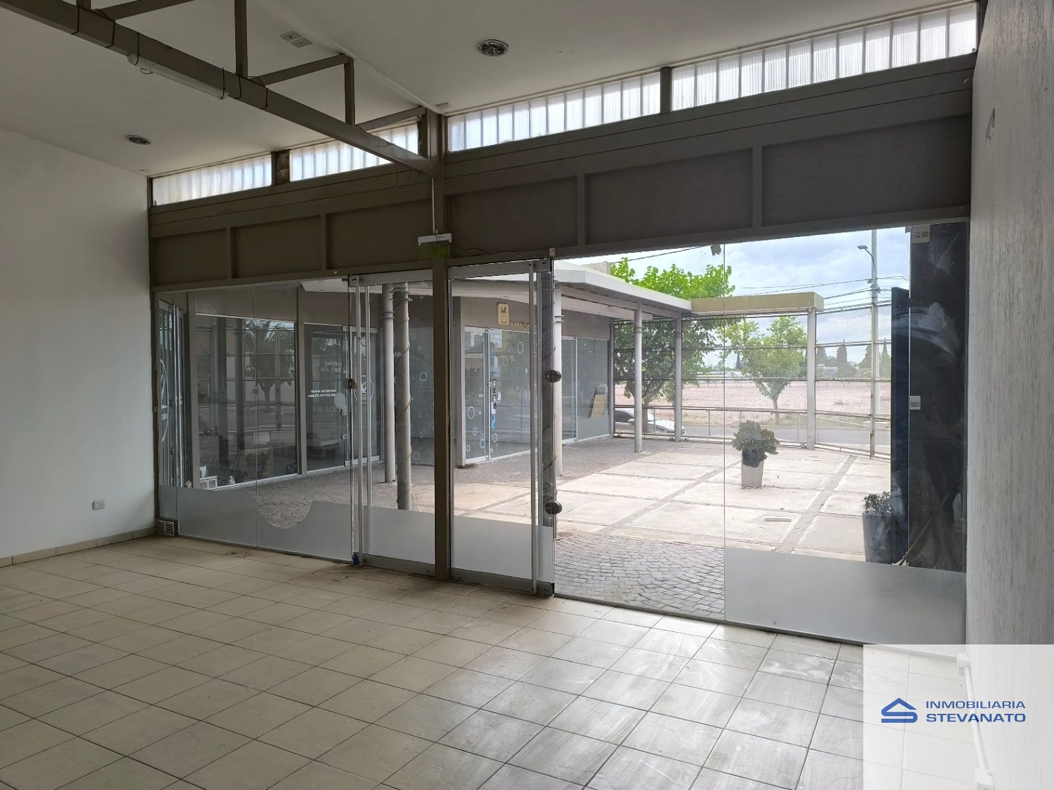 Local Comercial en Alquiler en Maipu, Mendoza