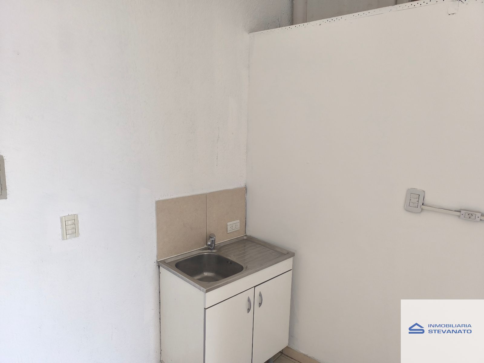 Local Comercial en Alquiler en Maipu, Mendoza