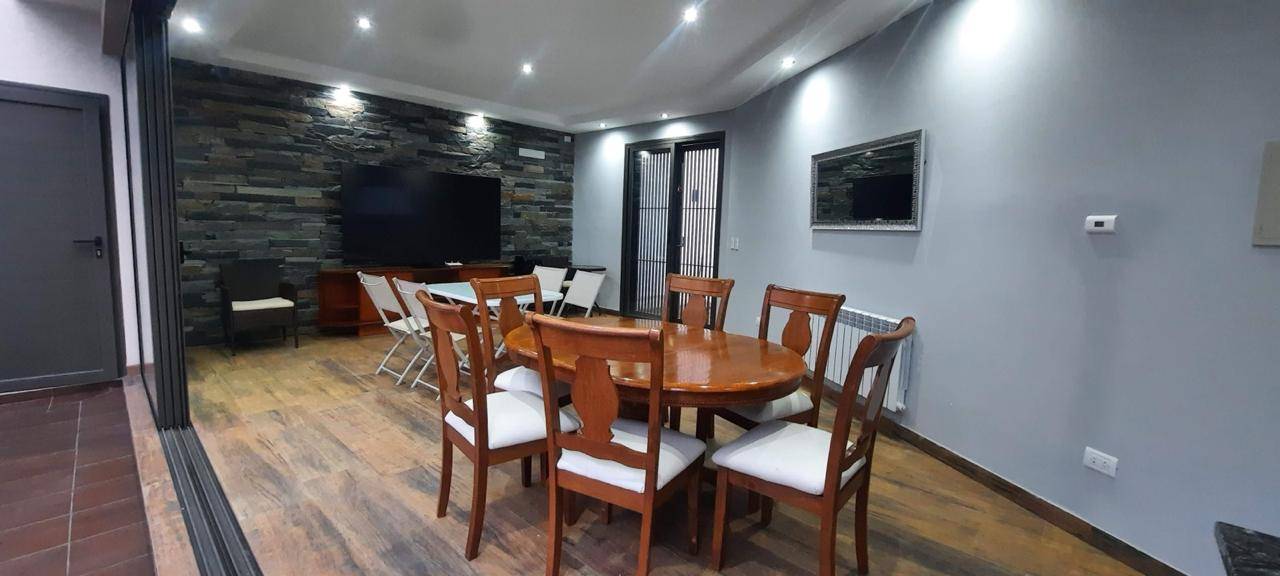 Chalet en Venta en Capital, Mendoza