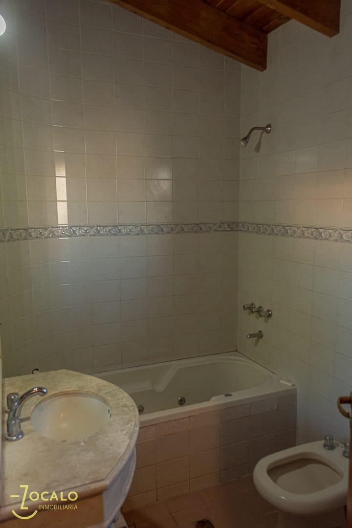 Casa en Venta en Guaymallen, Mendoza