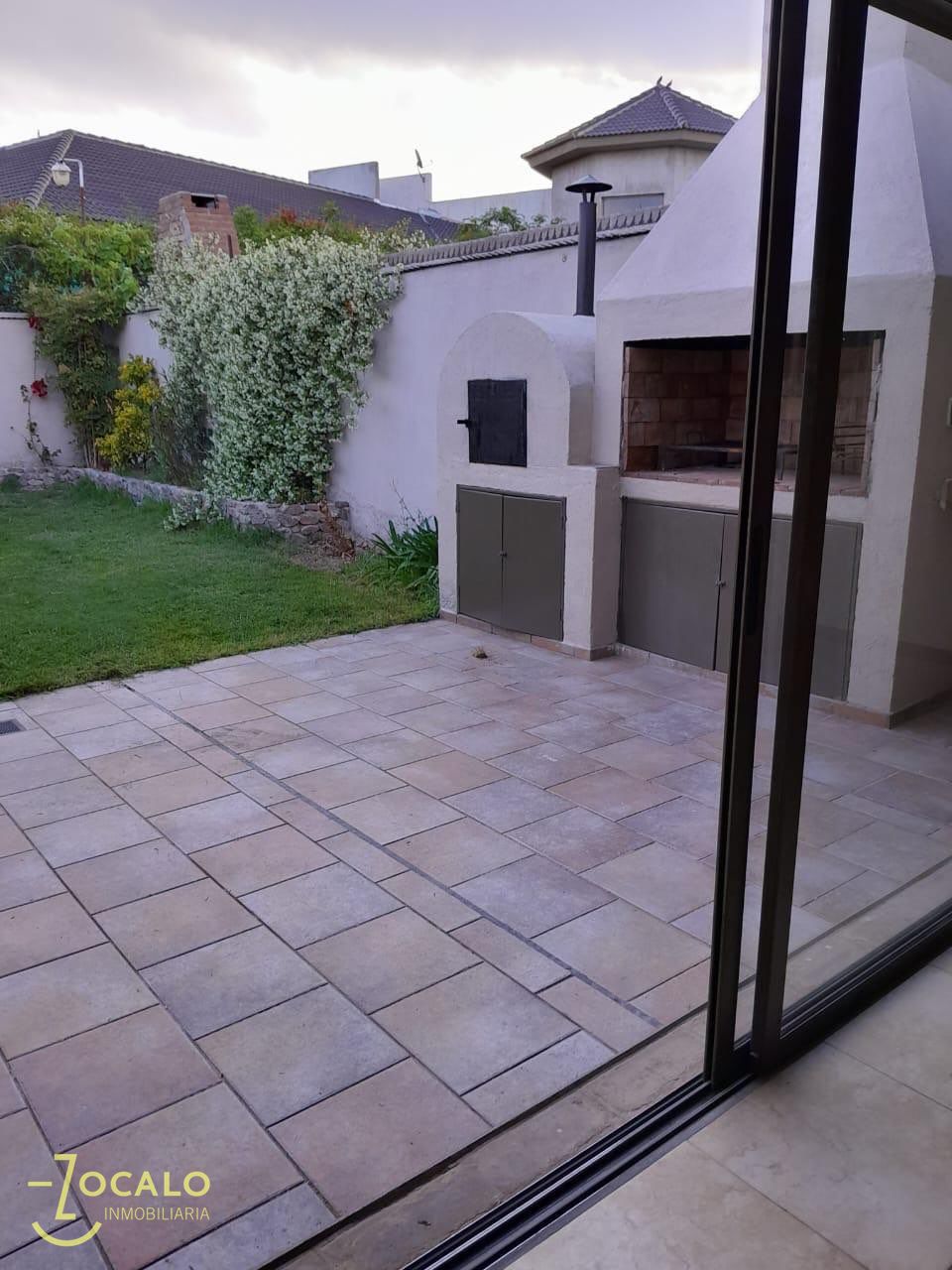 Casa en Venta en Guaymallen, Mendoza