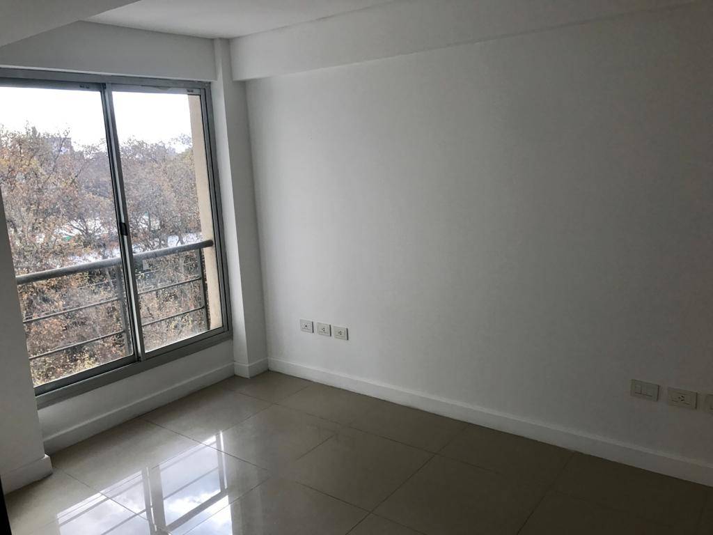 Oficina en Venta en Capital, Mendoza