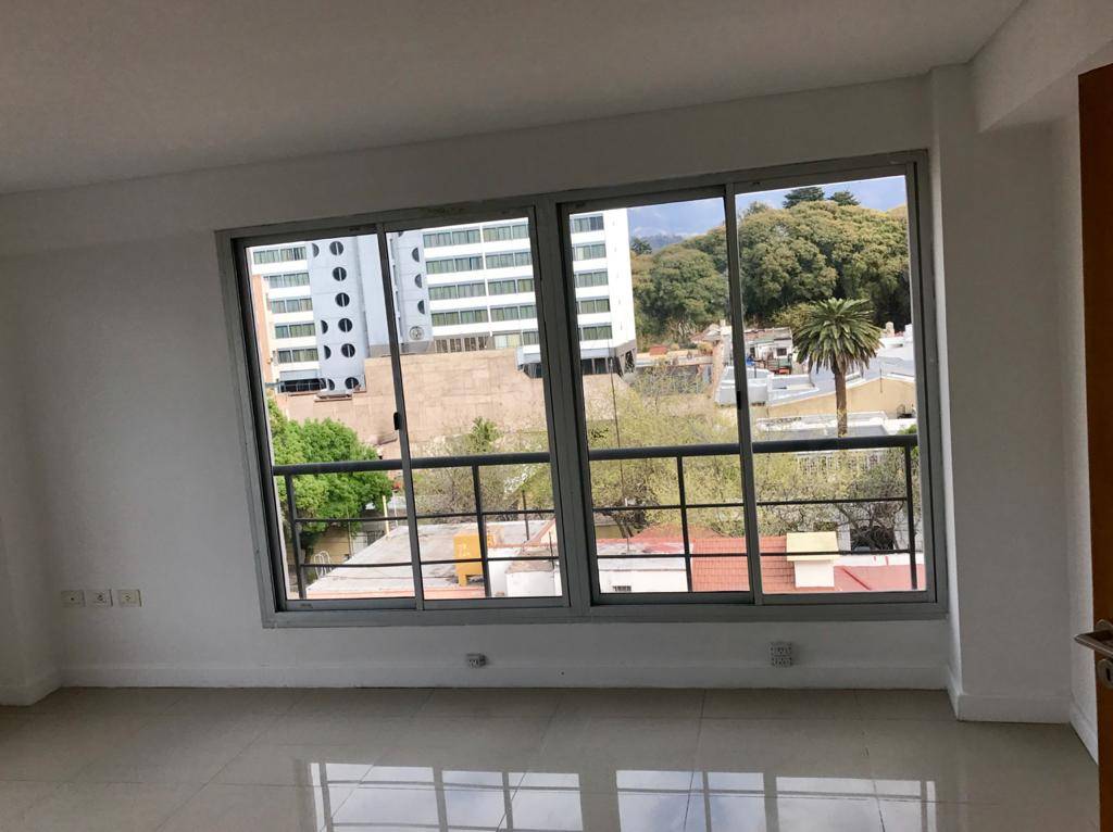 Oficina en Venta en Capital, Mendoza