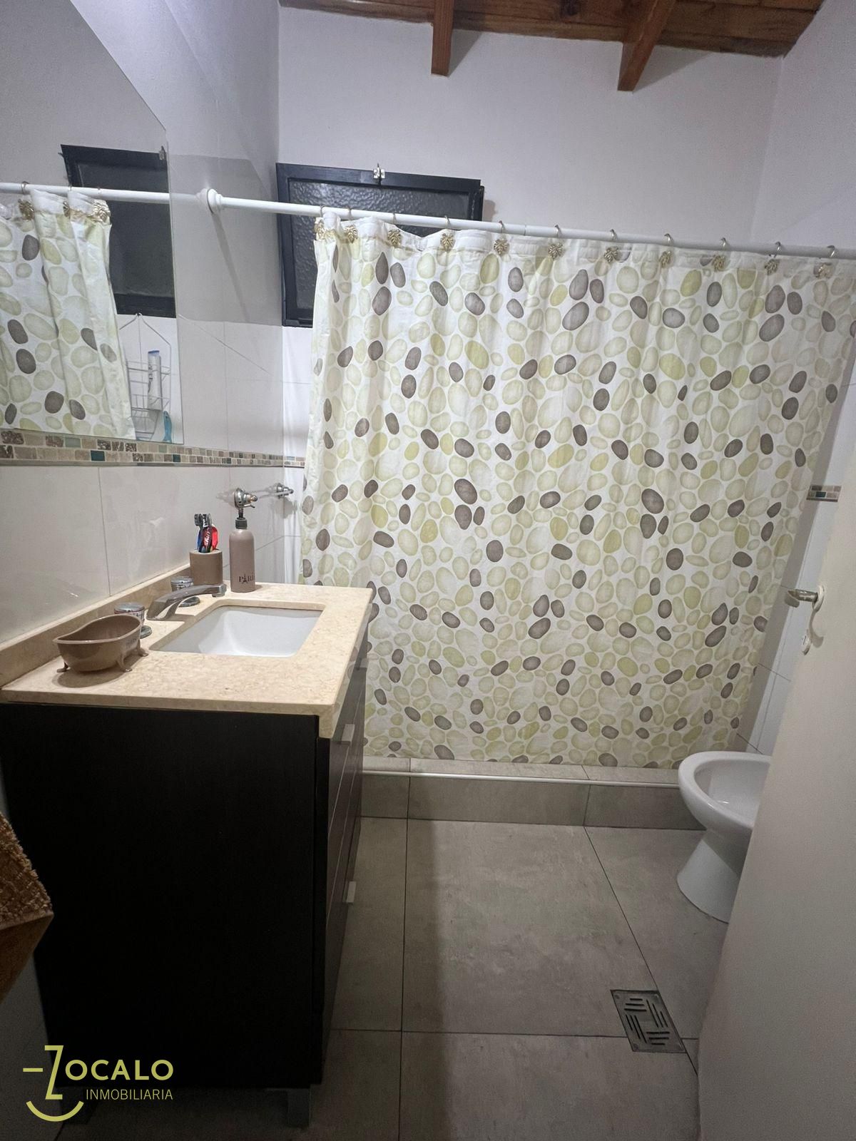 Casa en Venta en Guaymallen, Mendoza