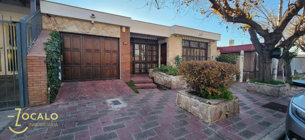 Casa en Venta en Guaymallen, Mendoza