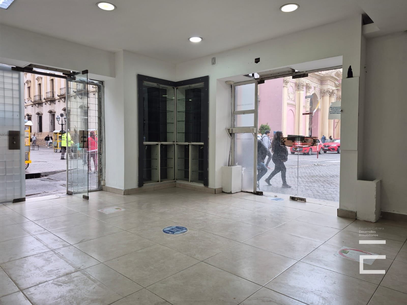Local Comercial en Alquiler en Capital, Salta
