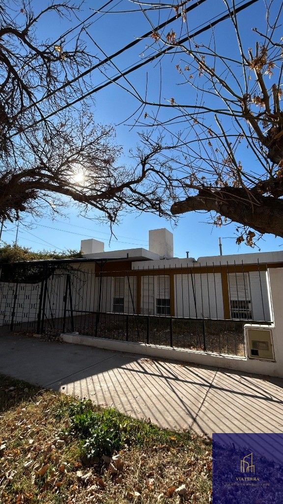 Casa en Venta en Guaymallen, Mendoza