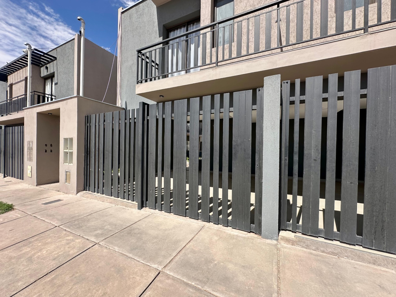 Lujan de Cuyo Mariano Moreno 951, M5507 Luján de Cuyo, Mendoza Piso PB