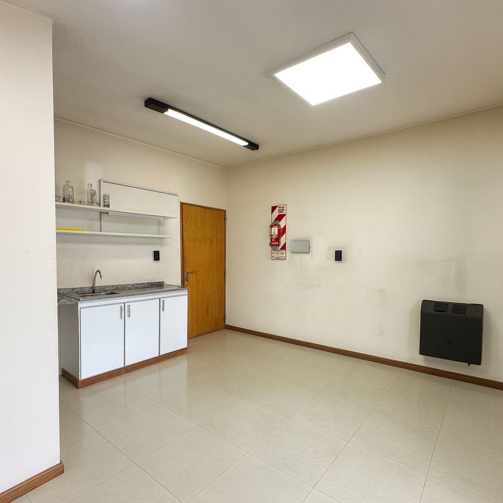 Oficina en Venta en Capital, Mendoza