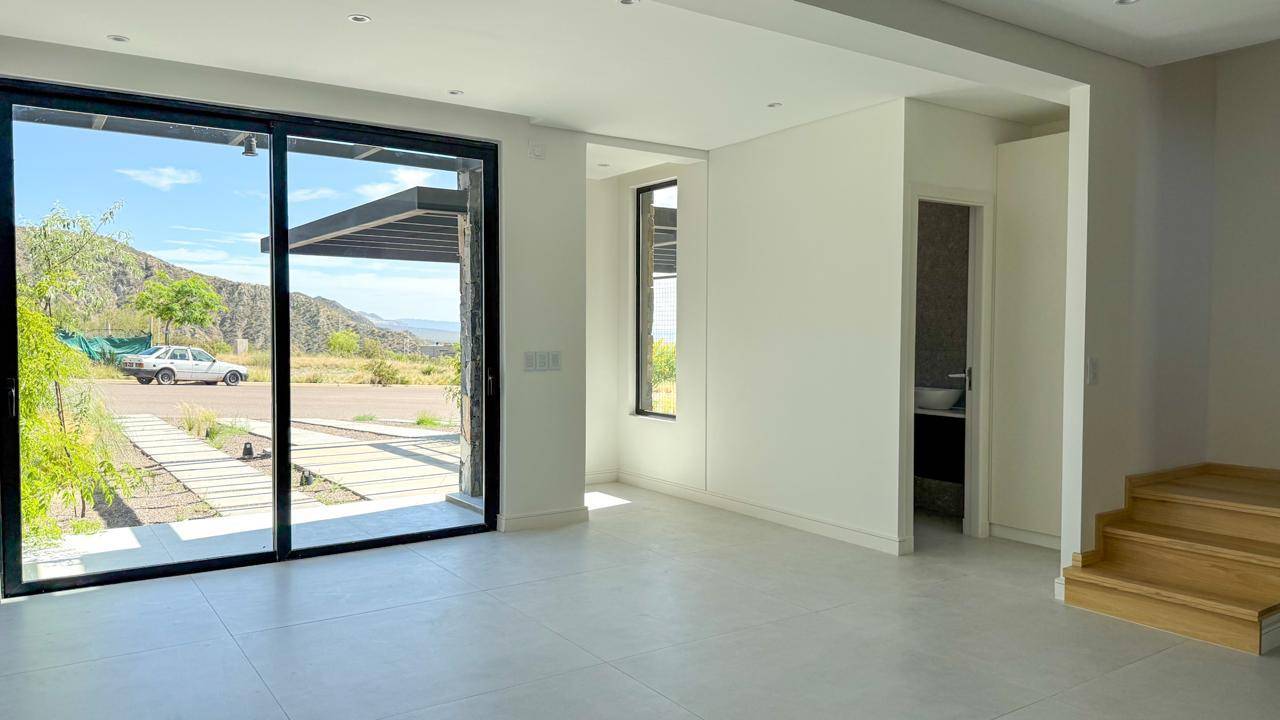 Duplex en Venta en Las Heras, Mendoza