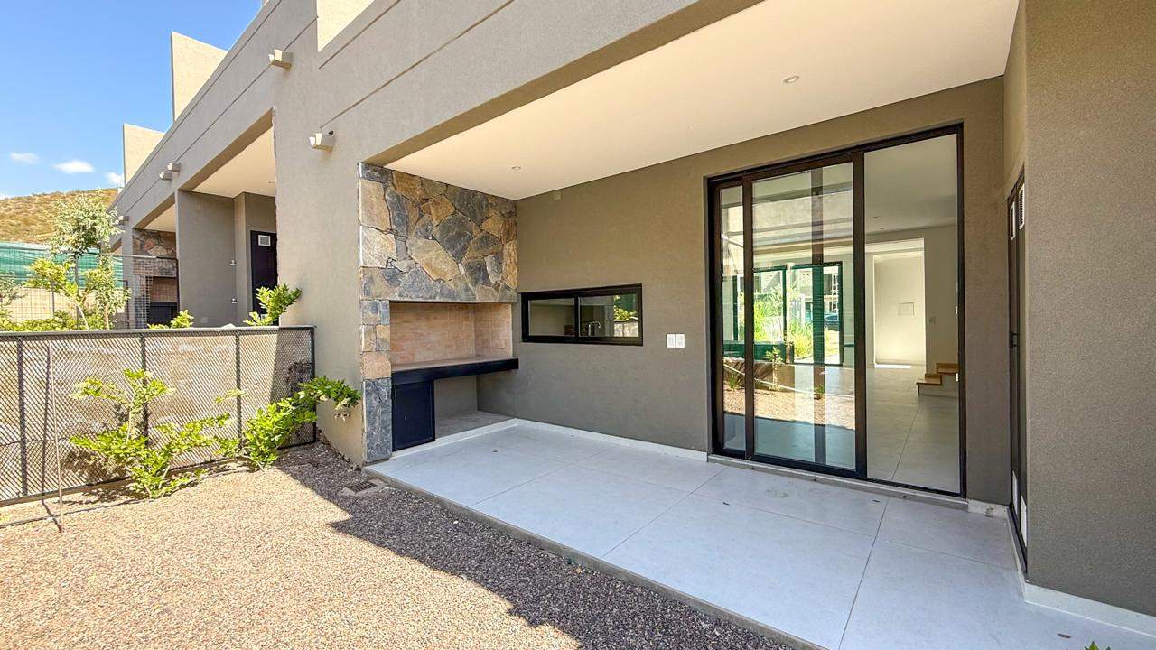 Duplex en Venta en Las Heras, Mendoza