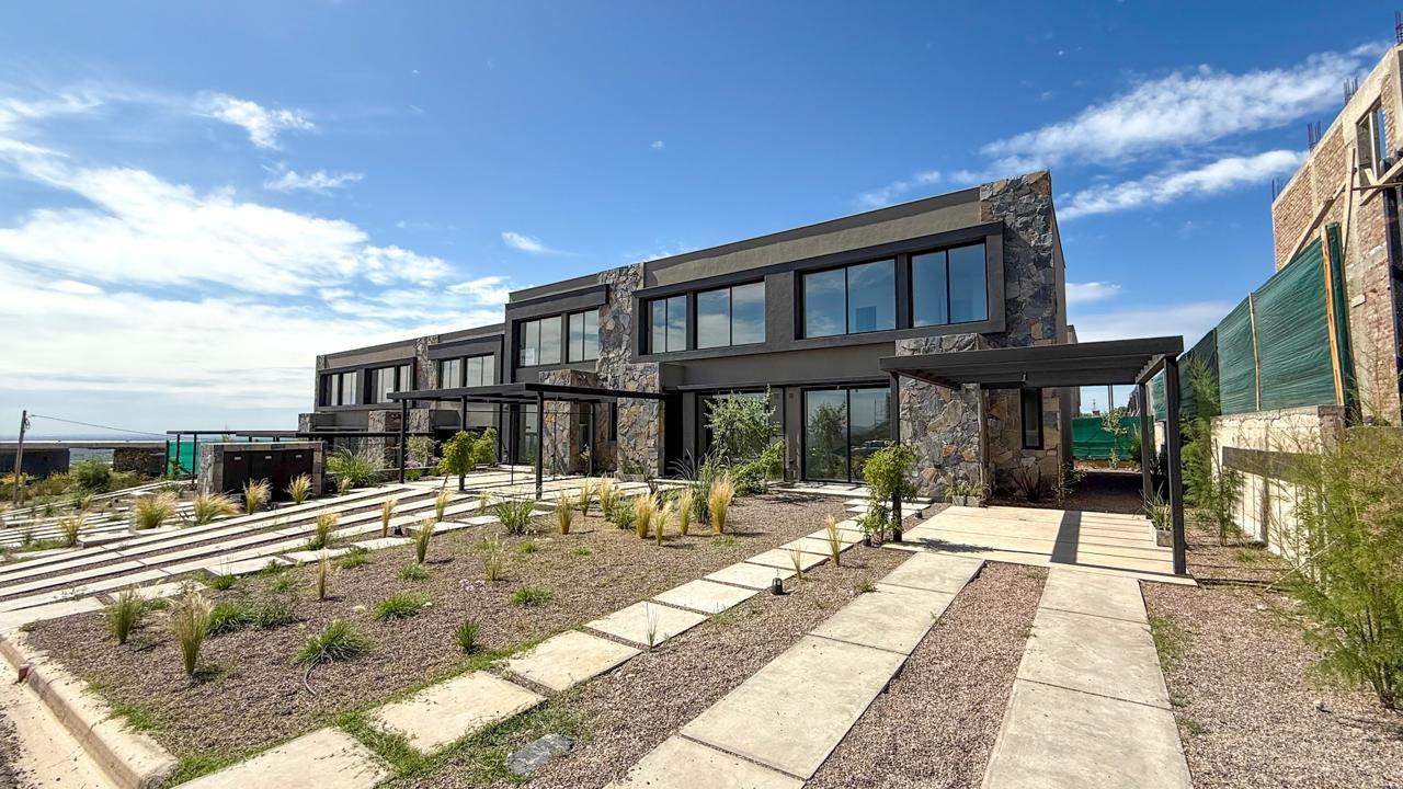Duplex en Venta en Las Heras, Mendoza