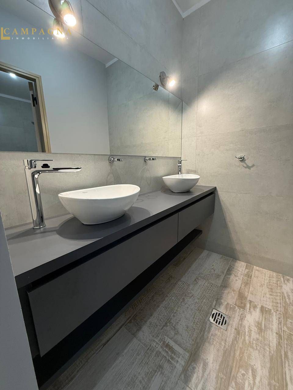 Duplex en Venta en Guaymallen, Mendoza