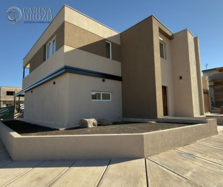 Casa en La bastilla, Regalado Olguín,