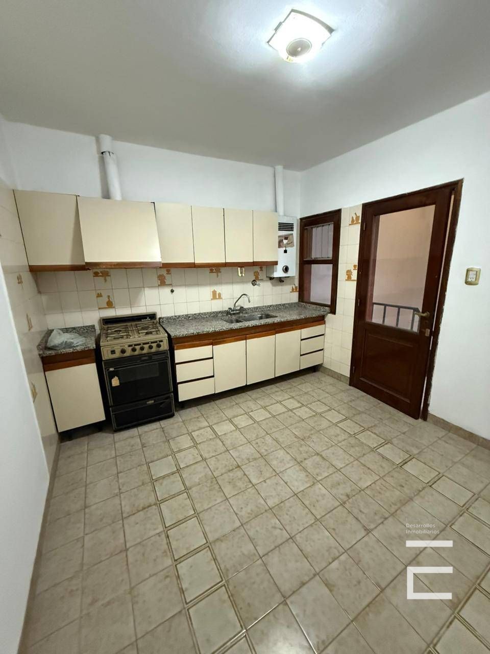 Casa en Alquiler en Capital, Salta