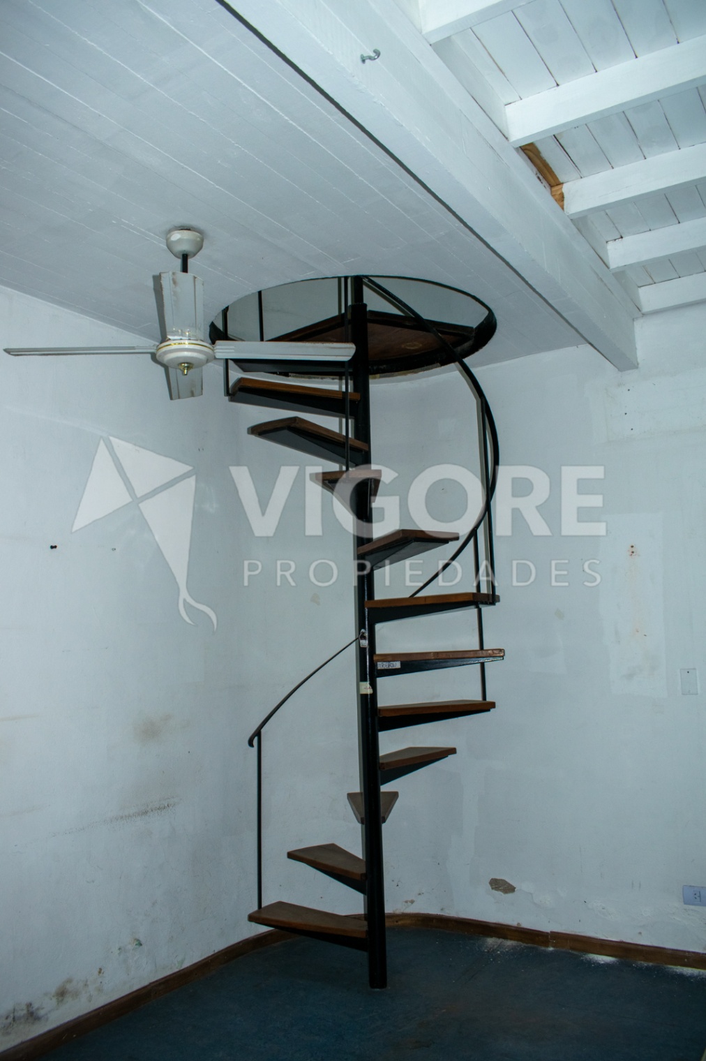 Local Comercial en Alquiler en Almirante Brown, G.B.A. Zona Sur