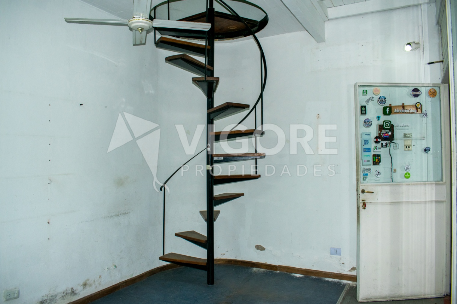 Local Comercial en Alquiler en Almirante Brown, G.B.A. Zona Sur