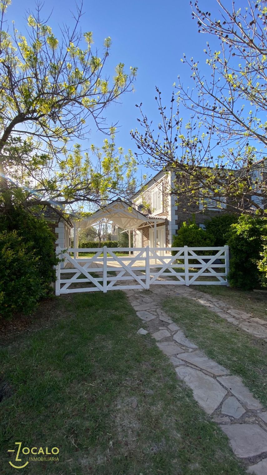 Casa en Venta en Lujan de Cuyo, Mendoza
