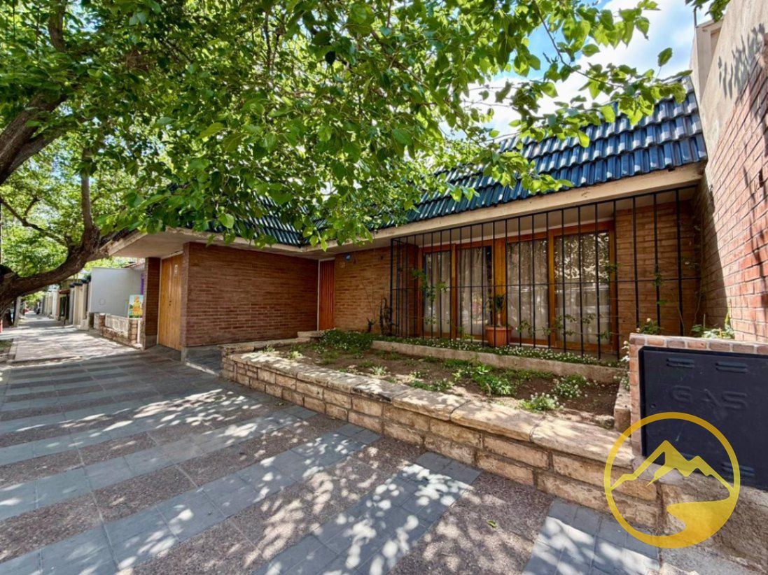 Casa en Venta en Guaymallen, Mendoza