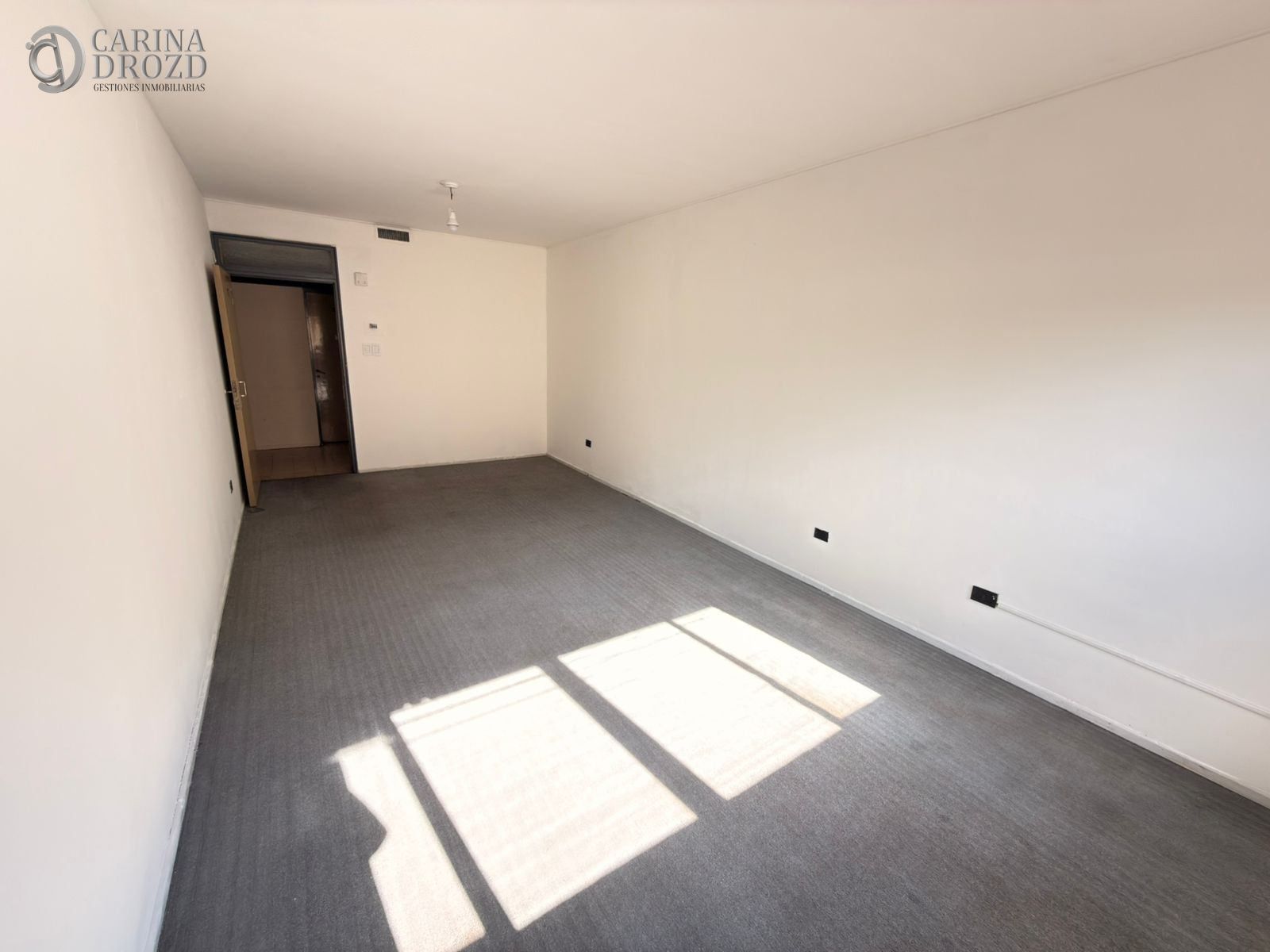 Oficina en Alquiler en Capital, Mendoza