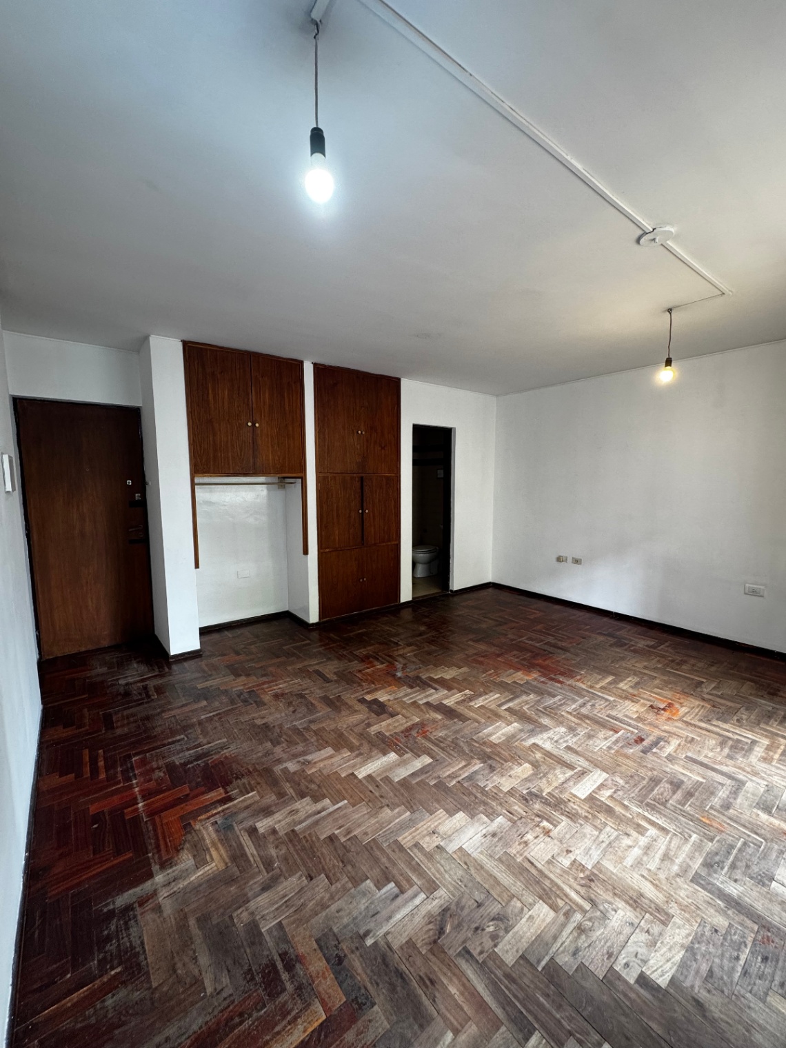 Oficina en Alquiler en Capital, Mendoza