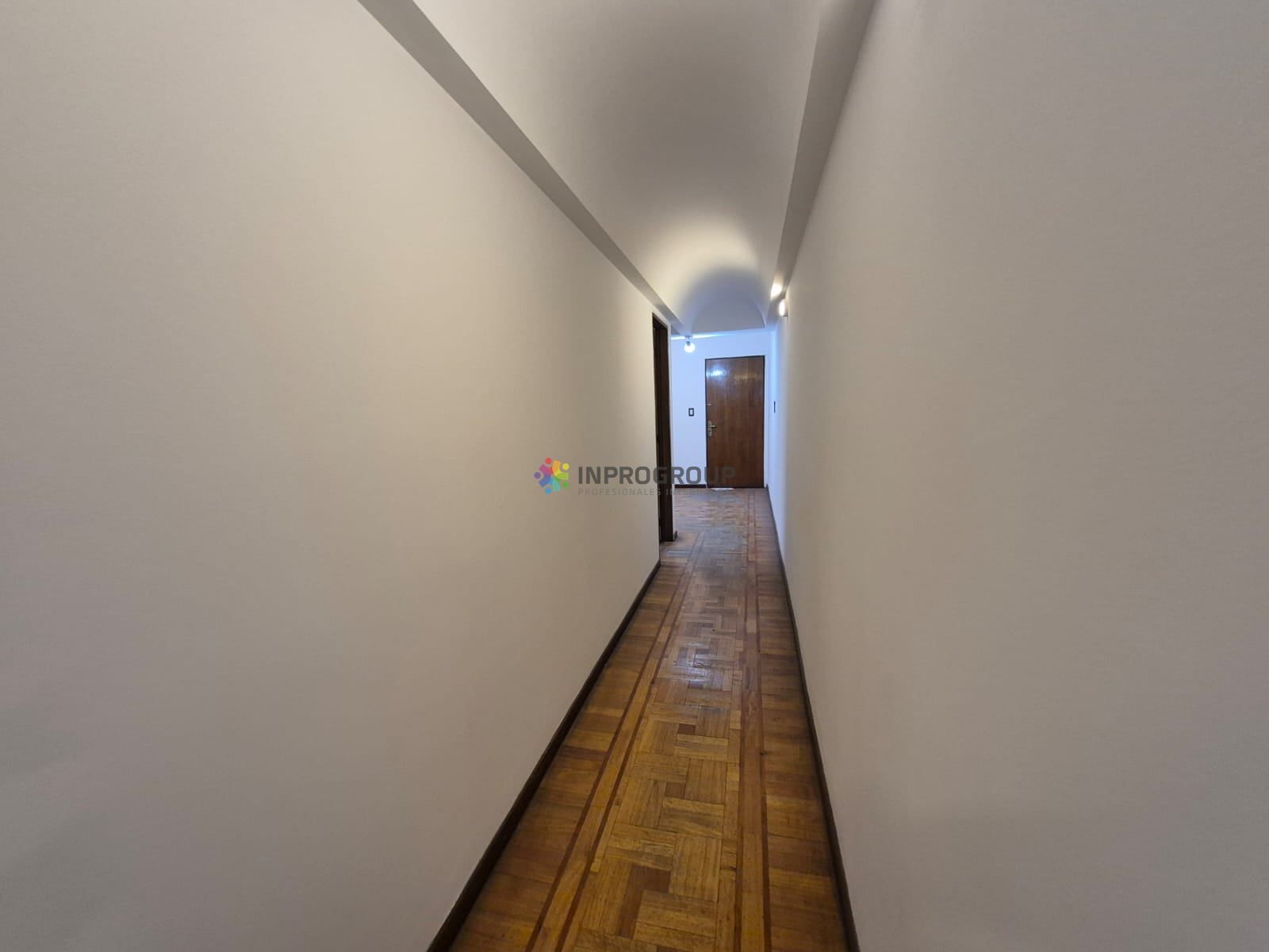 Oficina en Venta en Capital, Mendoza