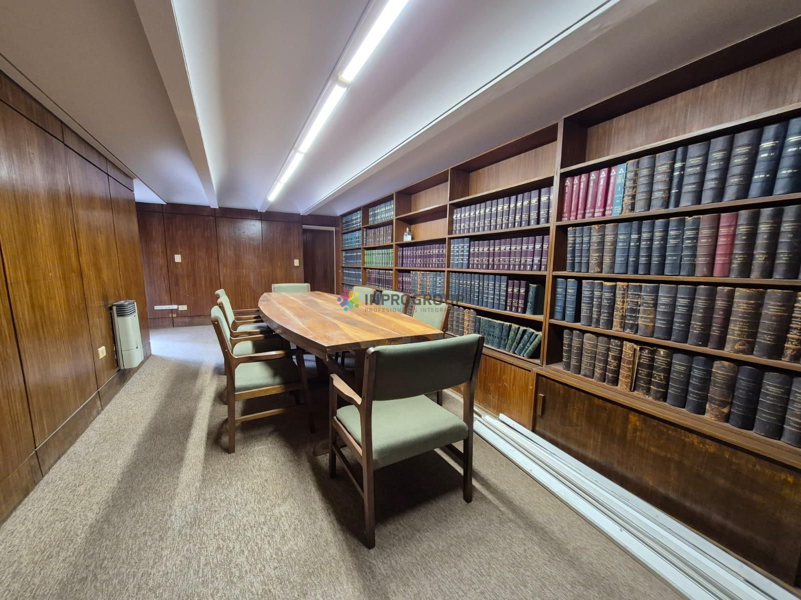 Oficina en Venta en Capital, Mendoza