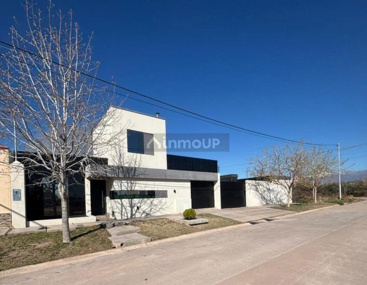 Casa en Venta en Lujan de Cuyo, Mendoza