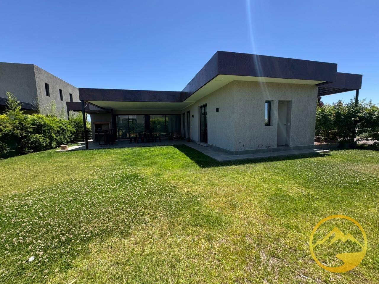 Casa en Alquiler en Lujan de Cuyo, Mendoza