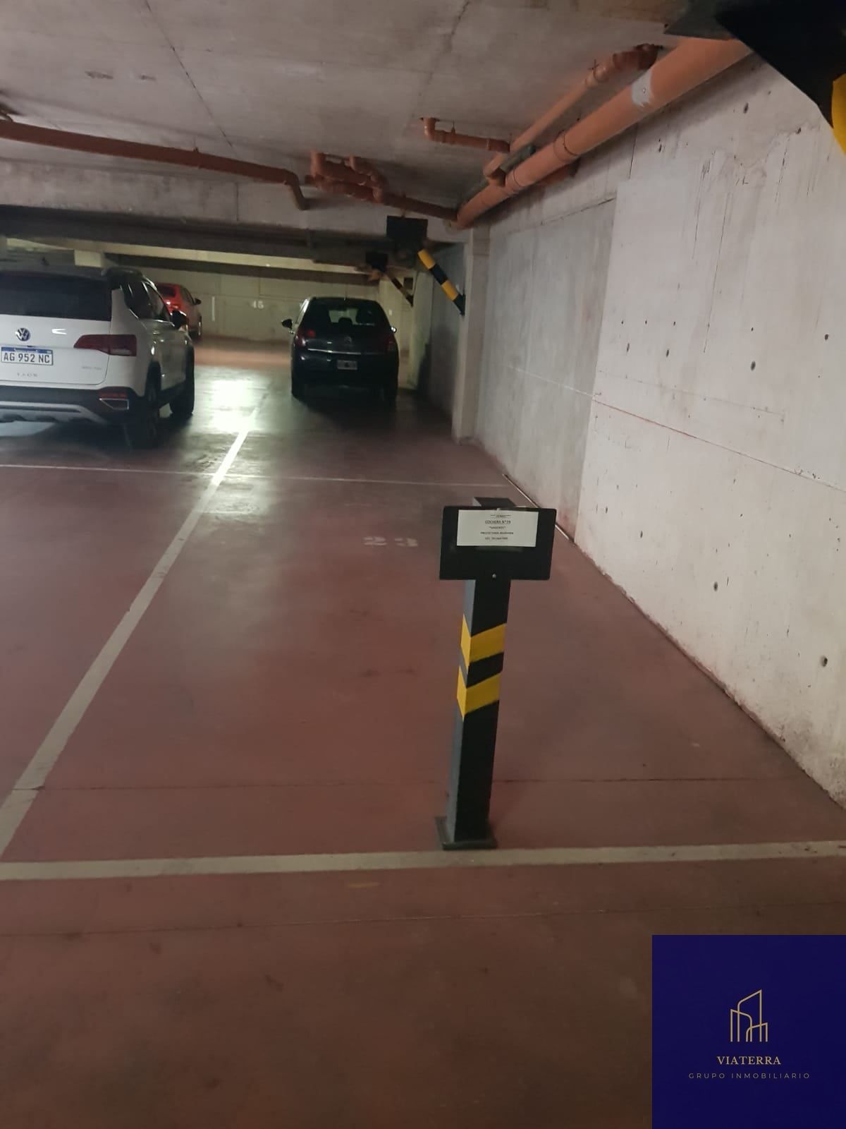 Cochera en Venta en Godoy Cruz, Mendoza