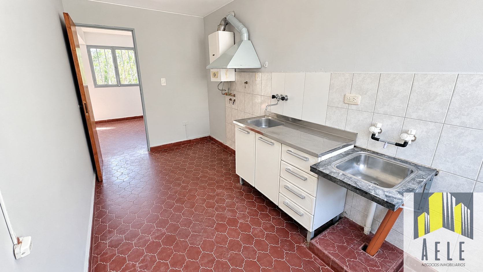 Las Heras UBICADISIMO DEPTO APTO CREDITO- 3 HABITACIONES-LAS HERAS Piso 2