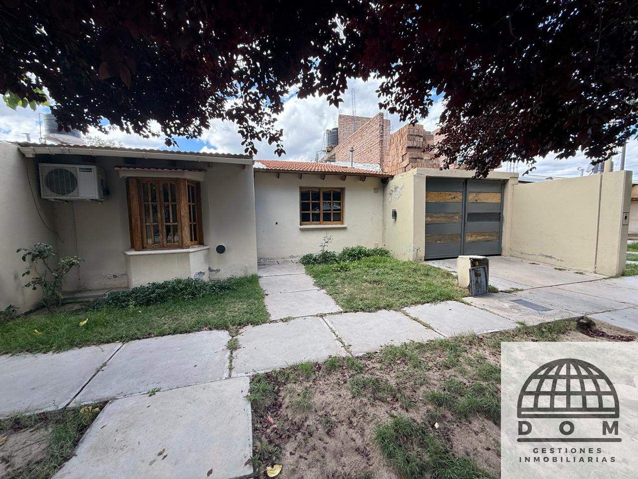 Casa en Venta en San Carlos, Mendoza