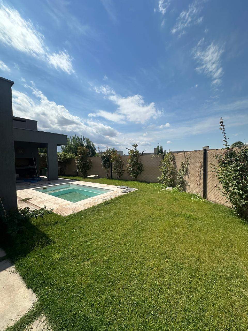 Campo en Alquiler en Maipu, Mendoza