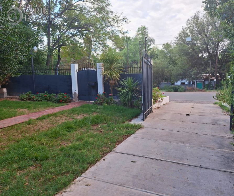 Casa en Venta en Guaymallen, Mendoza