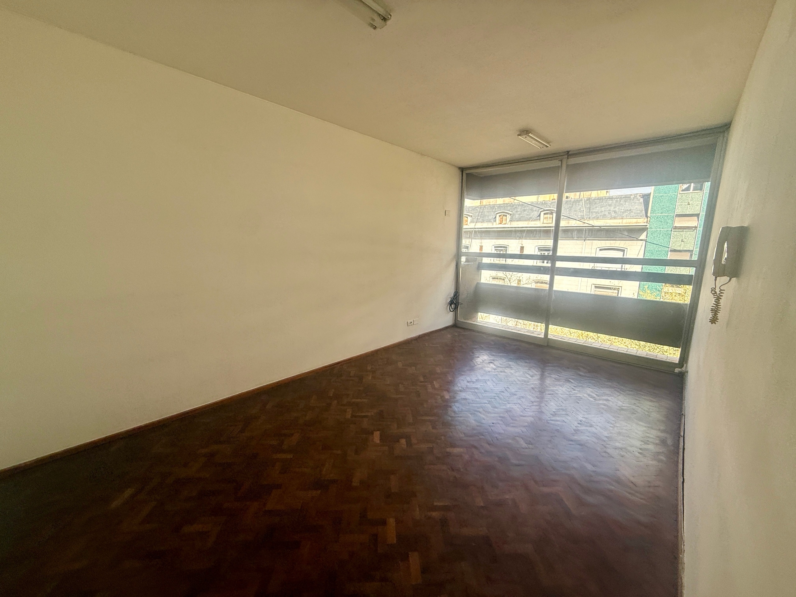 Capital Sarmiento 54 Piso 4 Depto 22