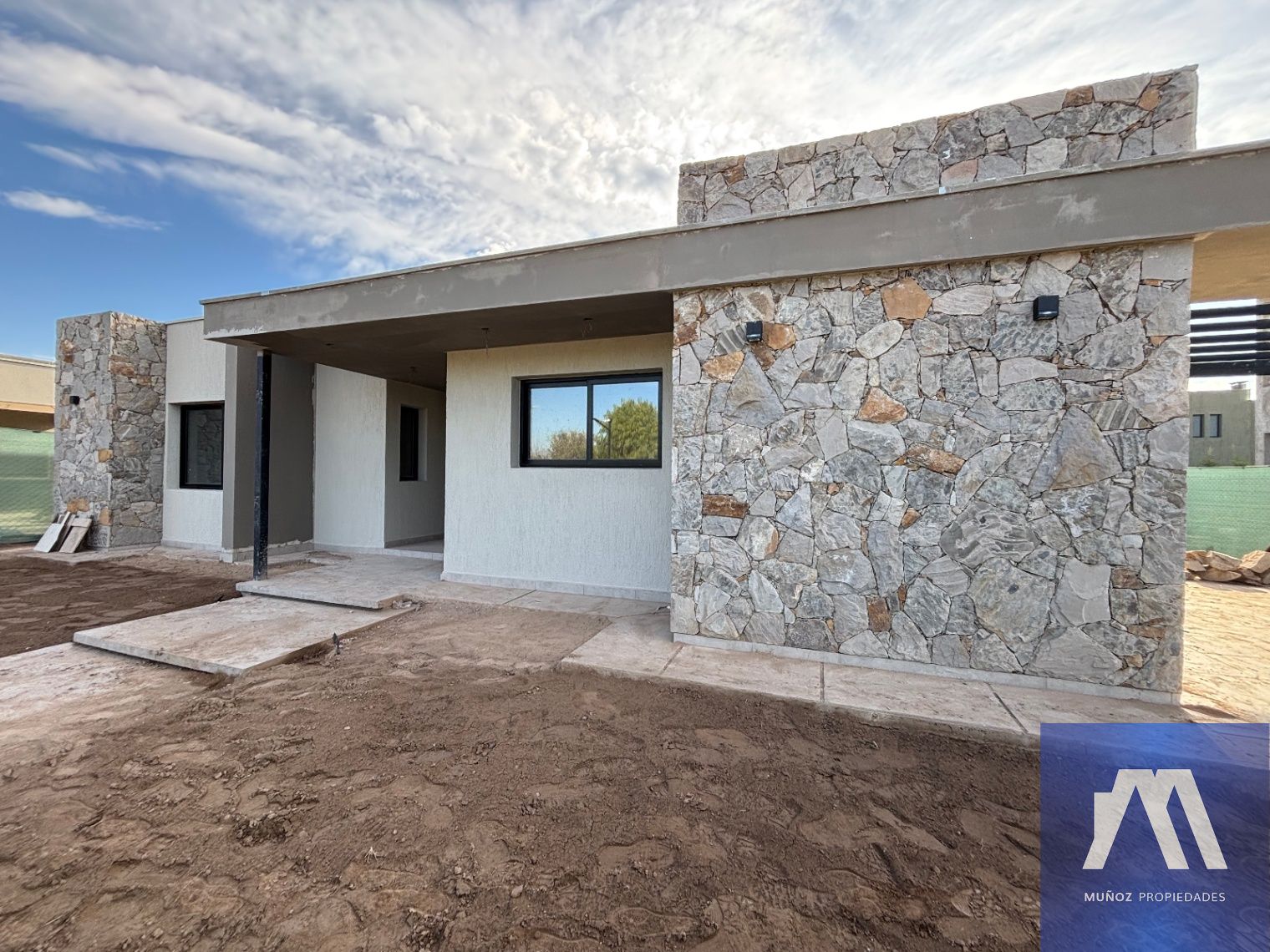 Casa en Venta en Maipu, Mendoza - USD 260.000 | Inmoup - 24