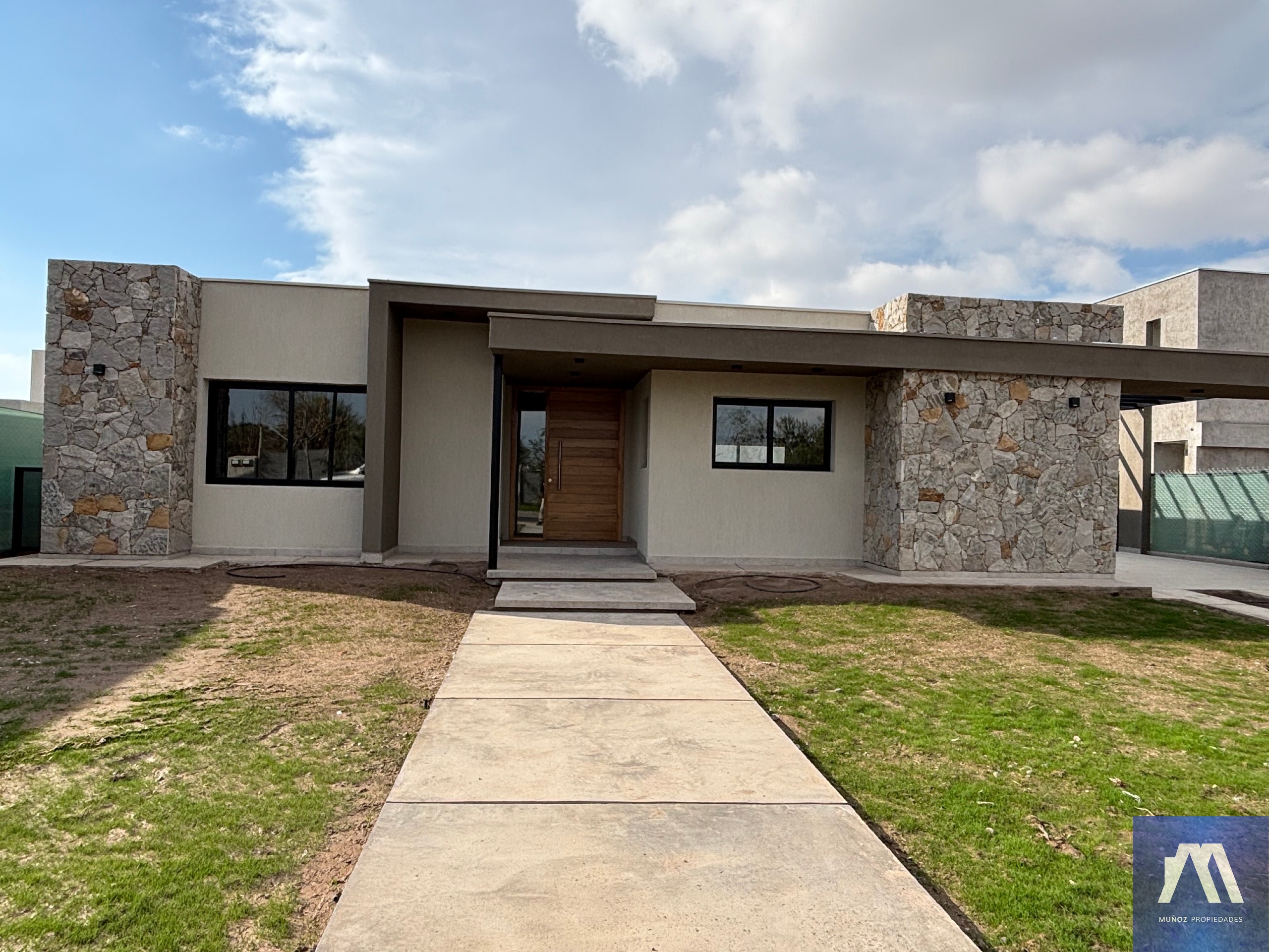 Casa en Venta en Maipu, Mendoza - USD 260.000 | Inmoup - 27