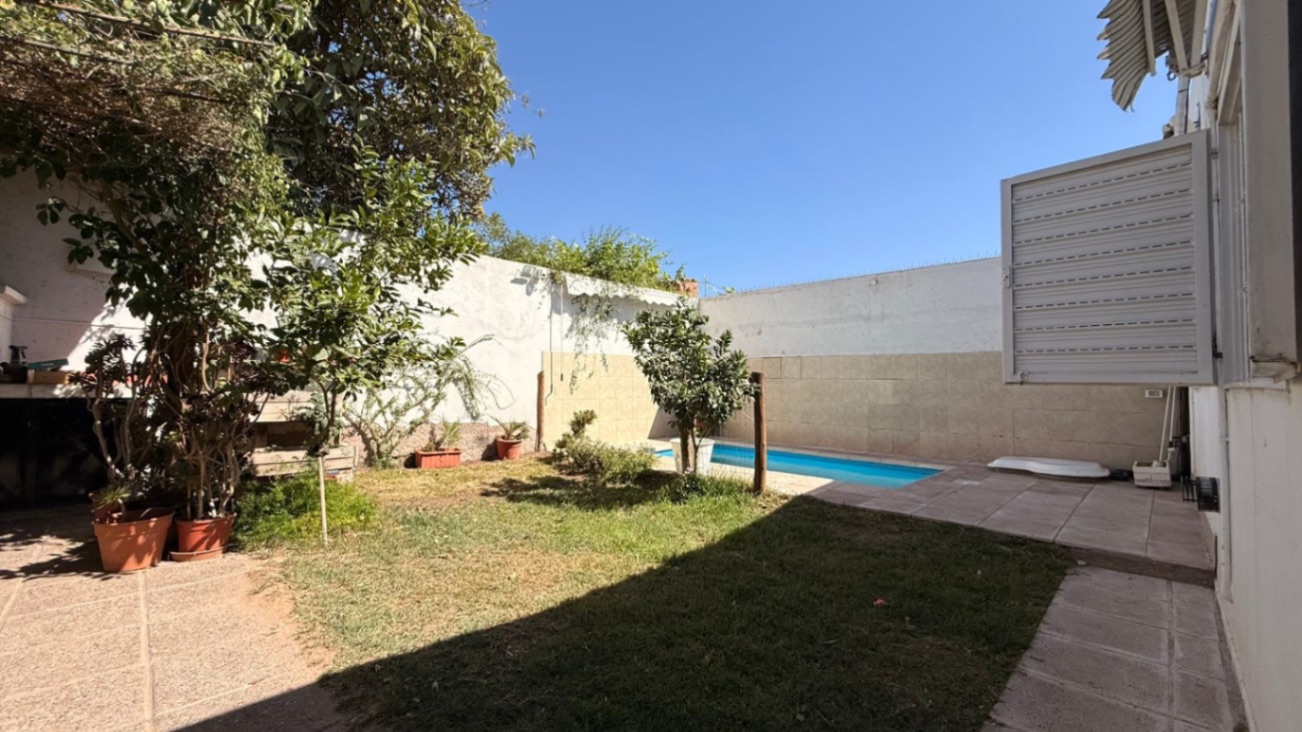 Casa en Venta en Guaymallen, Mendoza