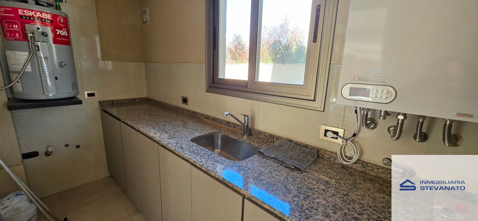 Casa en Alquiler en Maipu, Mendoza