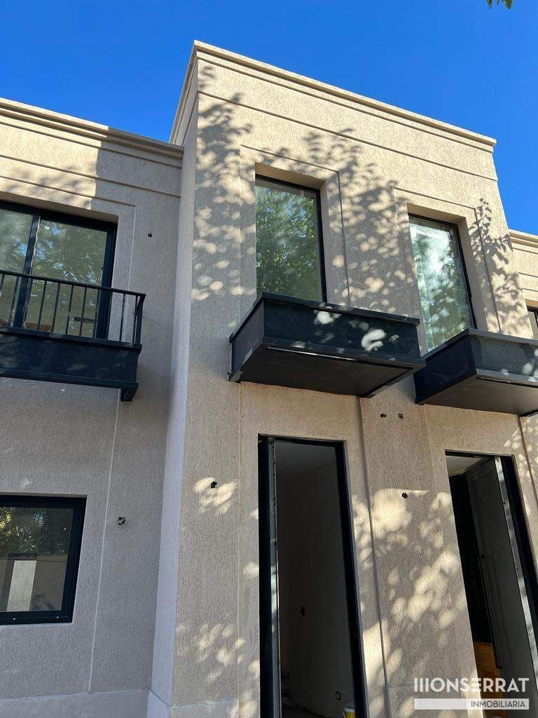 Duplex en Pilares de Besares 