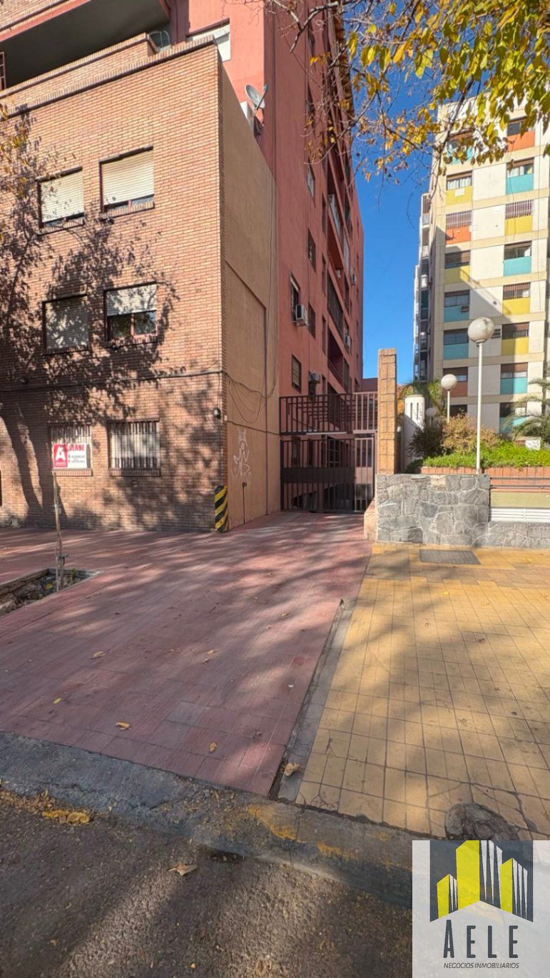 Cochera en Venta en Capital, Mendoza