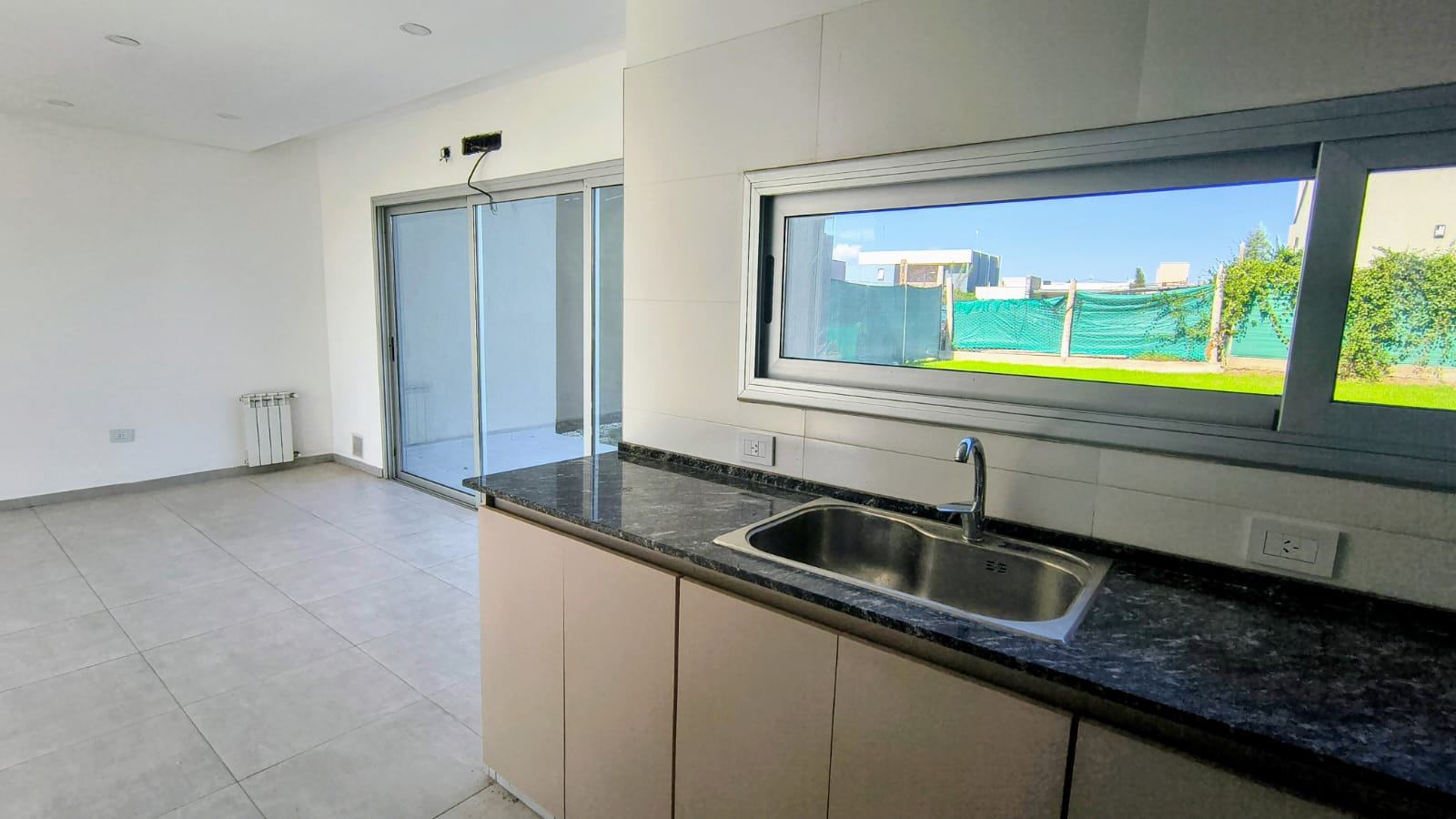 Casa en Venta en Guaymallen, Mendoza - USD 178.000 | Inmoup - 13
