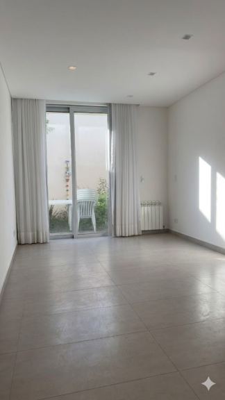 Casa en Venta en Lujan de Cuyo, Mendoza - USD 180.000 | Inmoup - 9