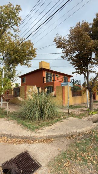 Lujan de Cuyo Los Peralitos y Viamonte