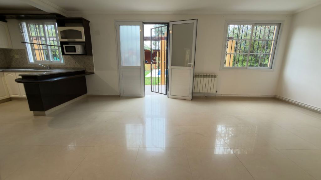 Lujan de Cuyo Los Peralitos y Viamonte