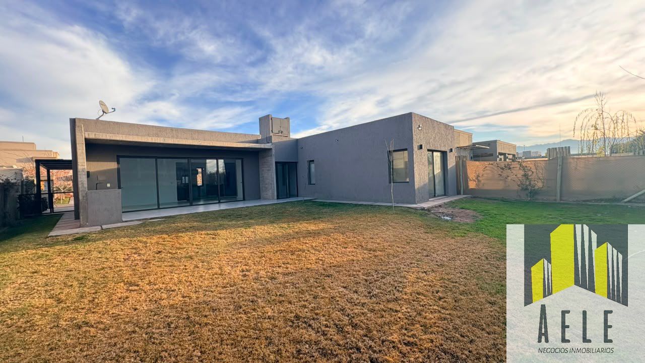 Casa en Alquiler en Maipu, Mendoza