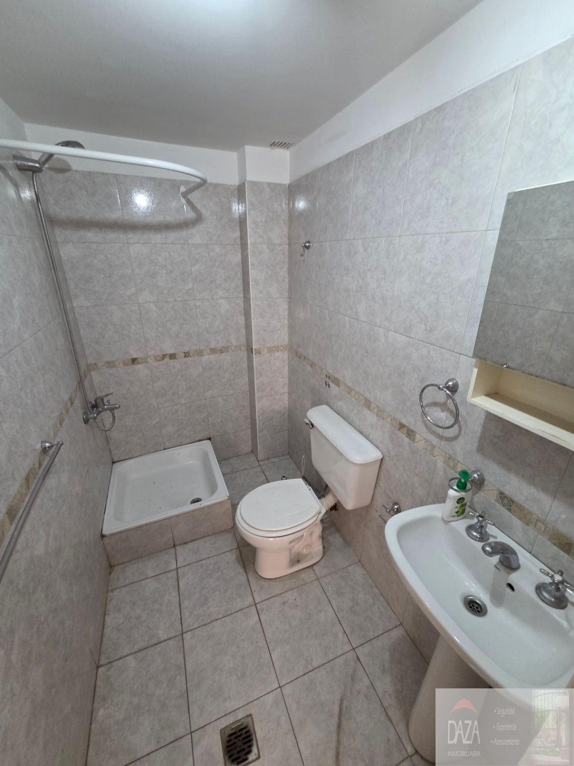 Oficina en Alquiler en Capital, Mendoza - $ 450.000 | Inmoup - 10