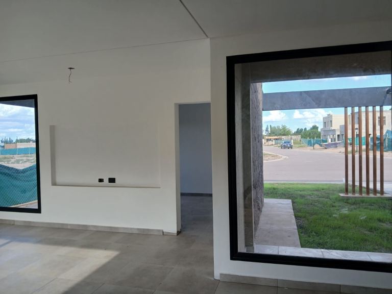Casa en Venta en Lujan de Cuyo, Mendoza - USD 285.000 | Inmoup - 14