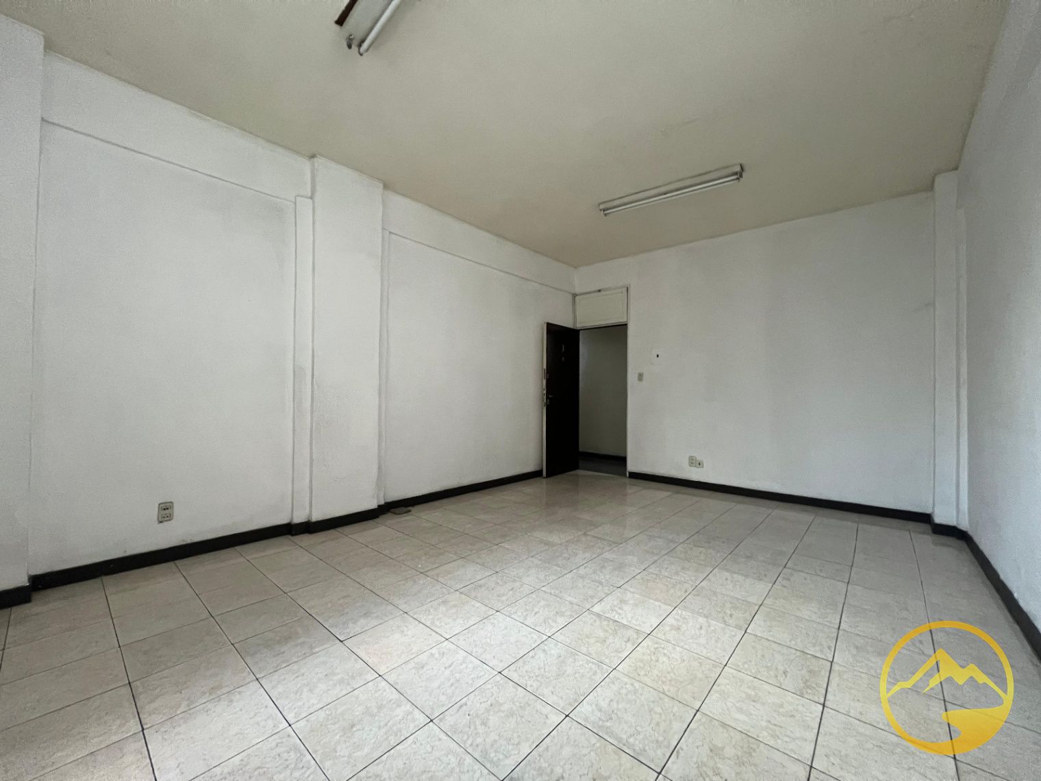 Oficina en Venta en Capital, Mendoza